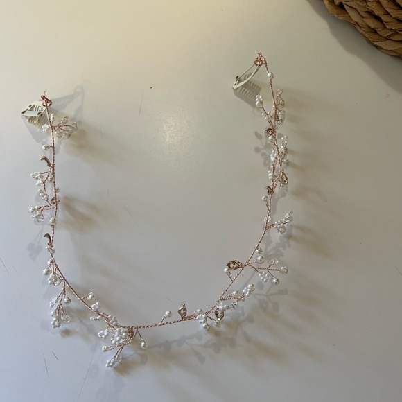 Hair Accessory - Picture 4 of 5